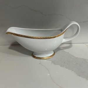 St. Nicholas Square White and Gold Gravy Boat
